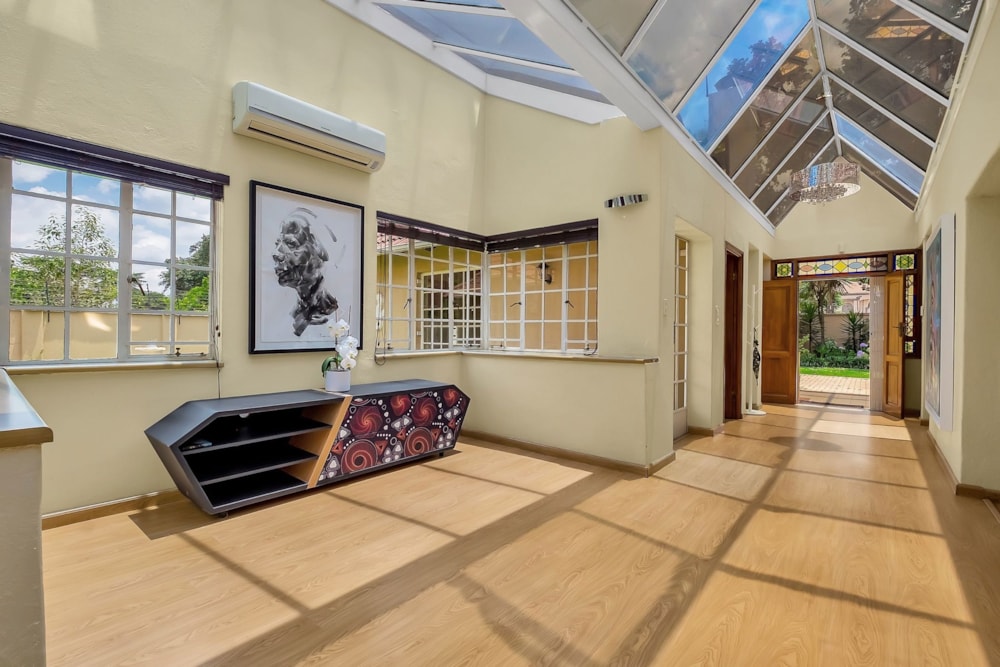 House sold in Houghton Estate - HP1645721 House sold in Houghton Estate - HP1645721