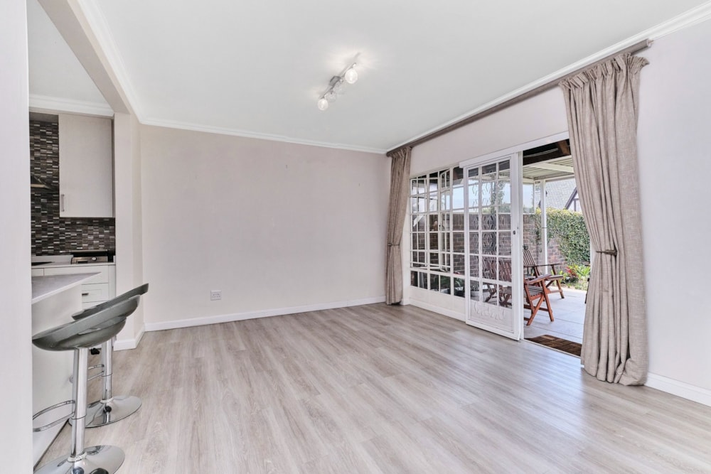 Townhouse for sale in River Club, Sandton - HP1717346 Townhouse for sale in River Club, Sandton - HP1717346