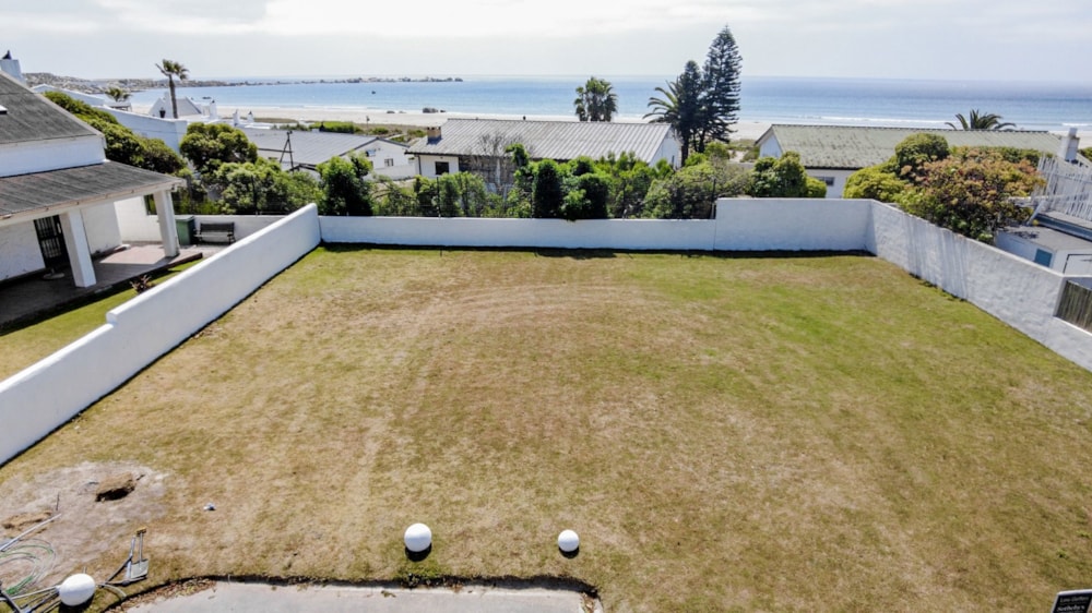 Vacant land sold in Paternoster - LA1645387