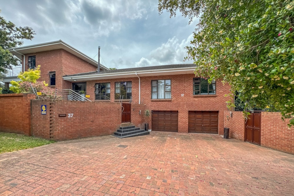 Double-storey house for sale in Walmer - 1PLZ1735939