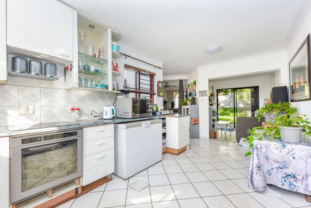 Cluster sold in Jukskei Park - FW1648273 Cluster sold in Jukskei Park - FW1648273