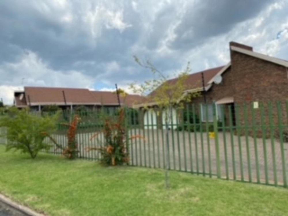 Townhouse for sale in Birchleigh North - KTP1645584