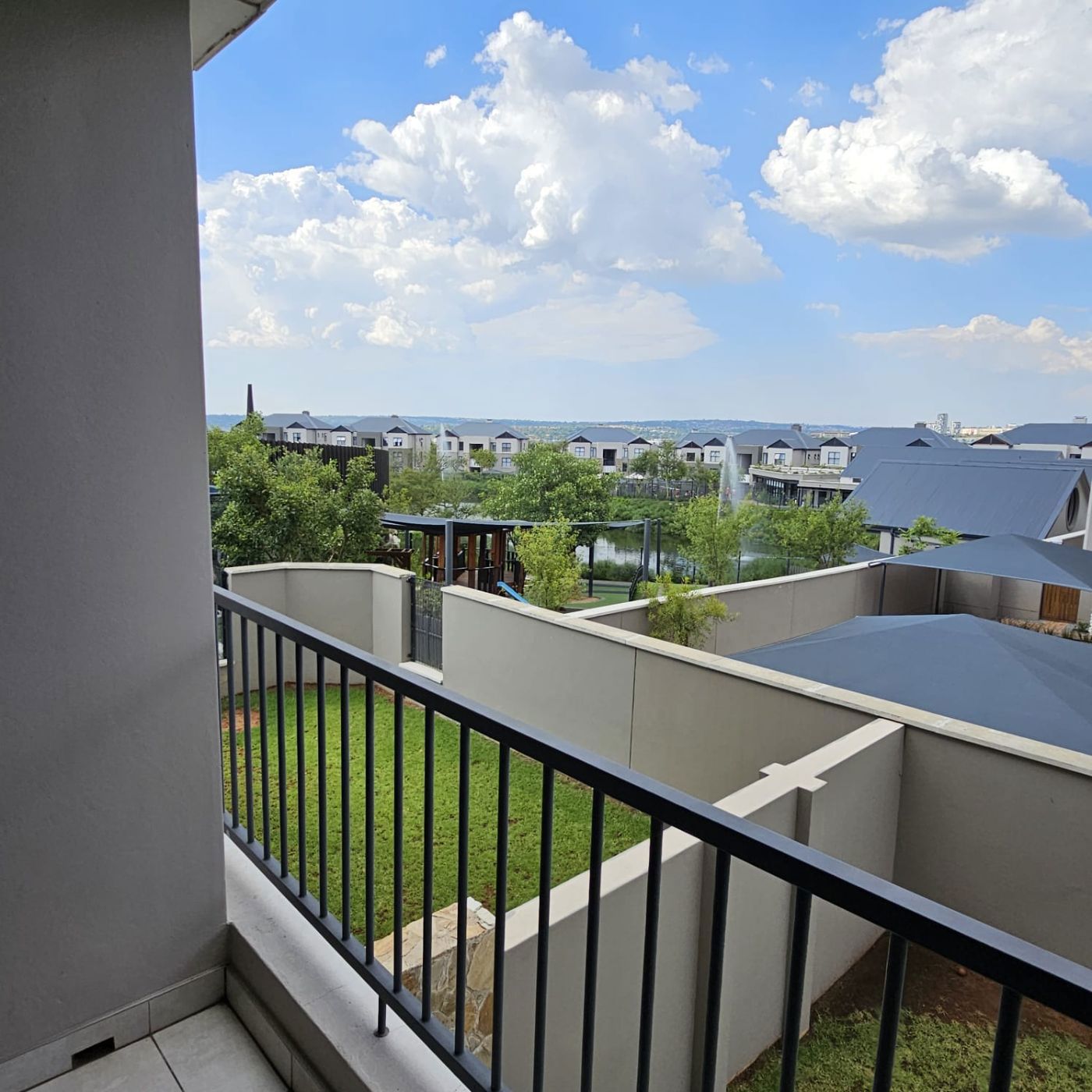 Apartment to rent in Waterfall, Midrand - MDL1721934