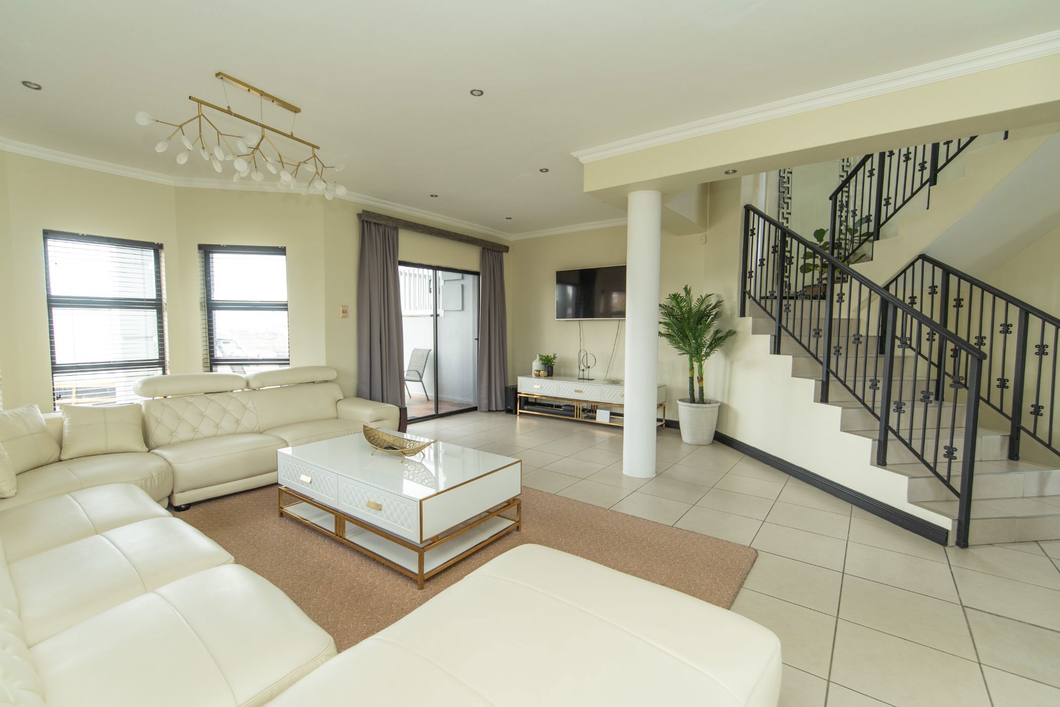 Double-storey house for sale in Strelitzia Park - 1UK1648382