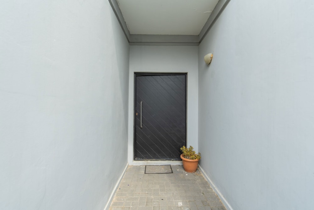 Double-storey house for sale in Strelitzia Park - 1UK1648382