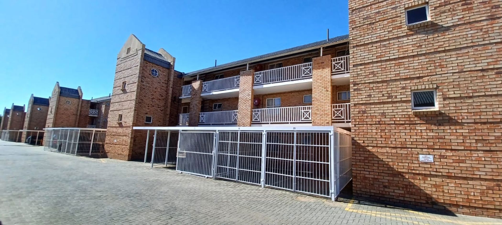 Apartment sold in Willows - 1BX1638991