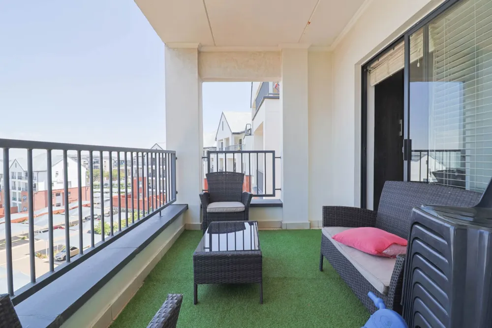 Apartment for sale in Oakdene, Johannesburg - 1GV1648018