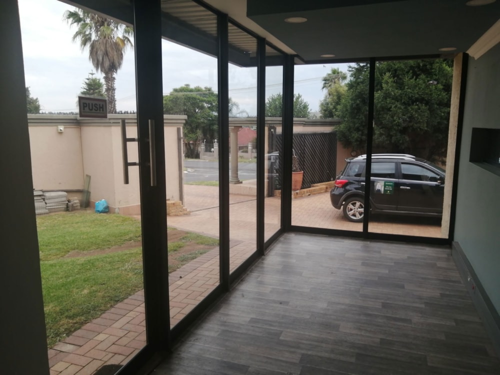 Commercial office to rent in Glenanda - 1GV1712522 Commercial office to rent in Glenanda - 1GV1712522