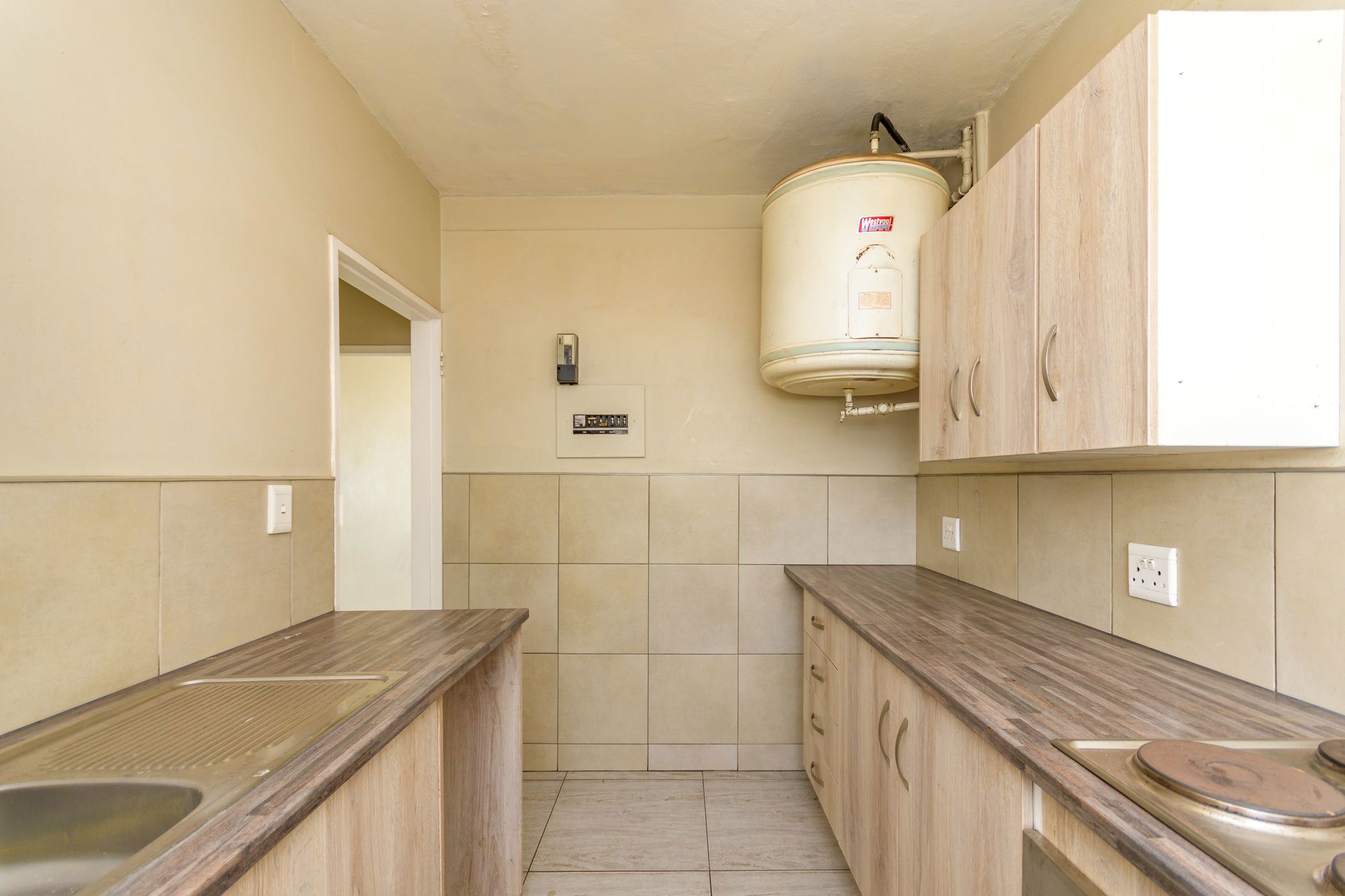 Apartment for sale in Rhodesfield - KTP1646474