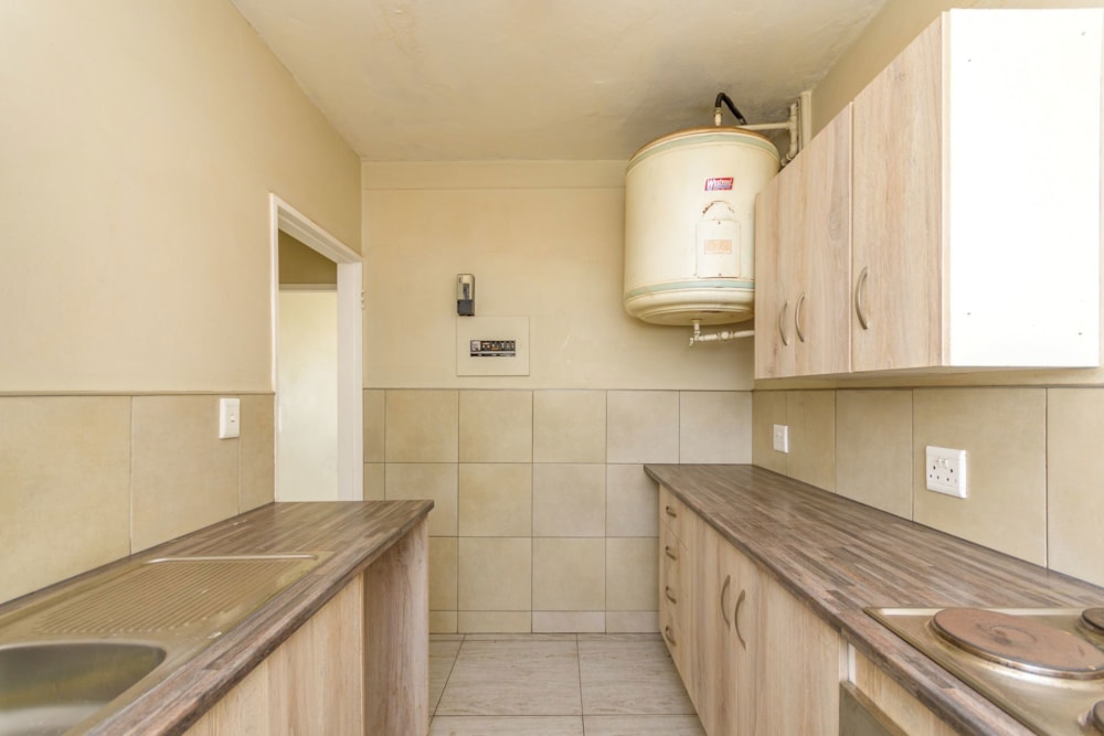 Apartment for sale in Rhodesfield - KTP1646474 Apartment for sale in Rhodesfield - KTP1646474