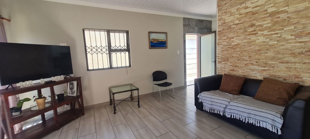 House sold in Vredelust, Kuils River - 1KV1645826 House sold in Vredelust, Kuils River - 1KV1645826