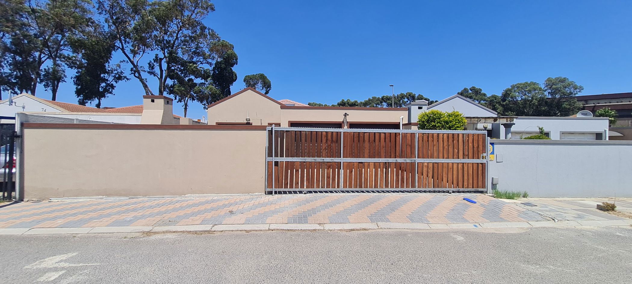 House sold in Vredelust, Kuils River - 1KV1645826