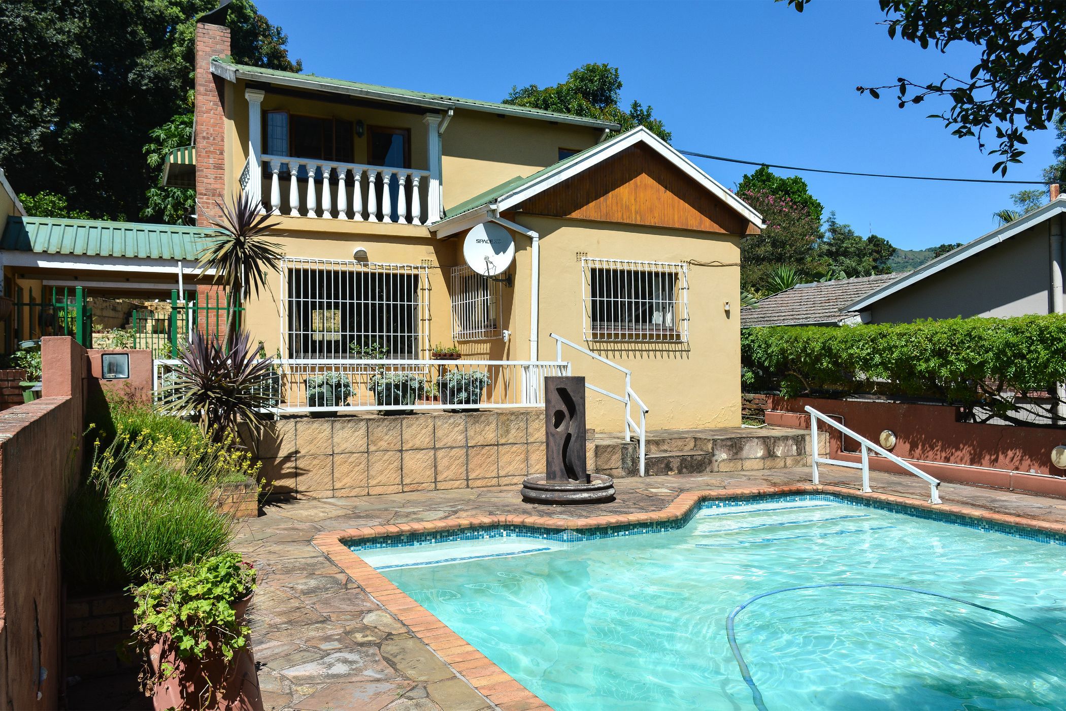 House sold in Montrose - 1PM1648456