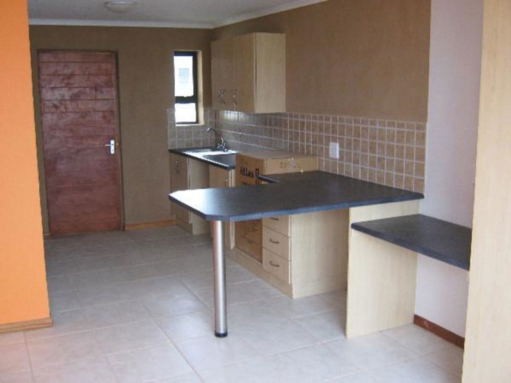 Bachelor apartment sold in Ferreira Town - 1JF1647071 Bachelor apartment sold in Ferreira Town - 1JF1647071