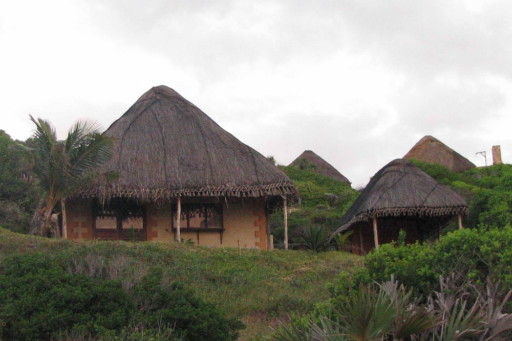 Beach bungalow for sale in Inharrime, Mozambique - 3MQ1591149