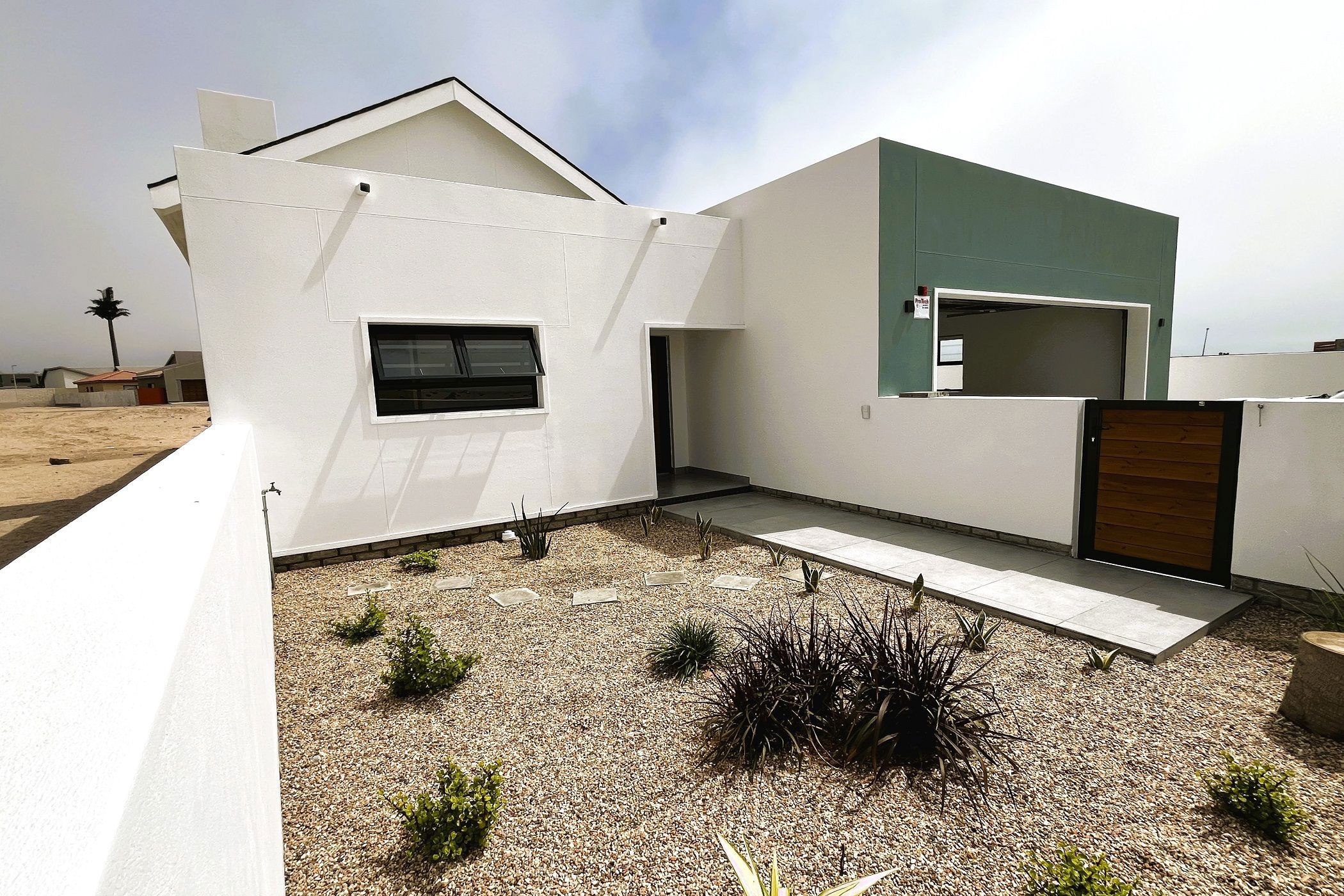 Townhouse for sale in Ocean View, Namibia - 3NM1597142