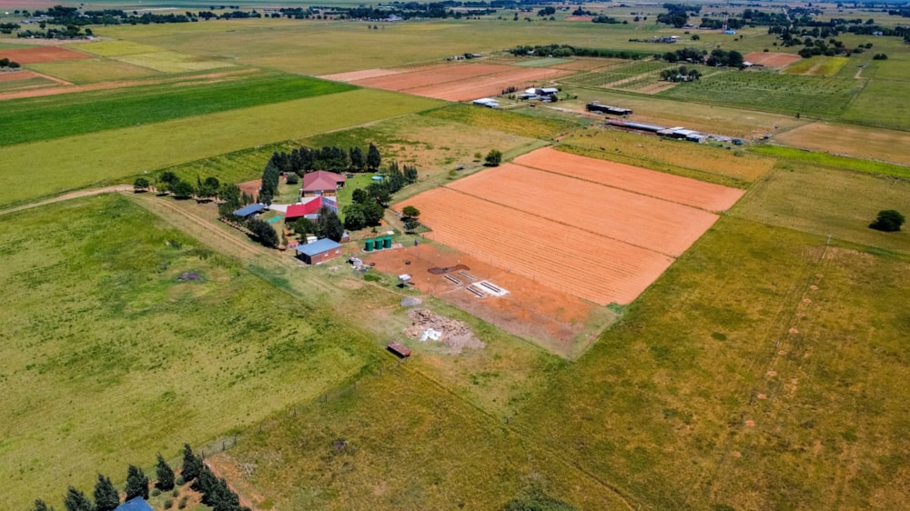 Smallholding sold in Bains Vlei - 1BX1650654