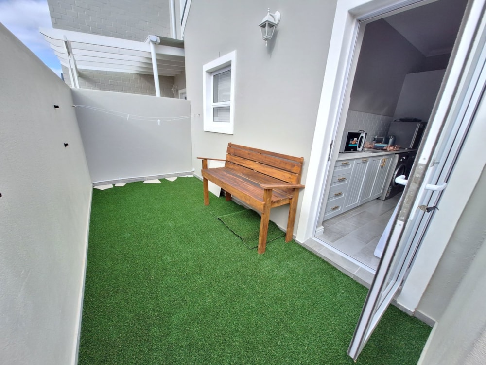 Apartment let in Westcliff, Hermanus - ONL1674274 Apartment let in Westcliff, Hermanus - ONL1674274