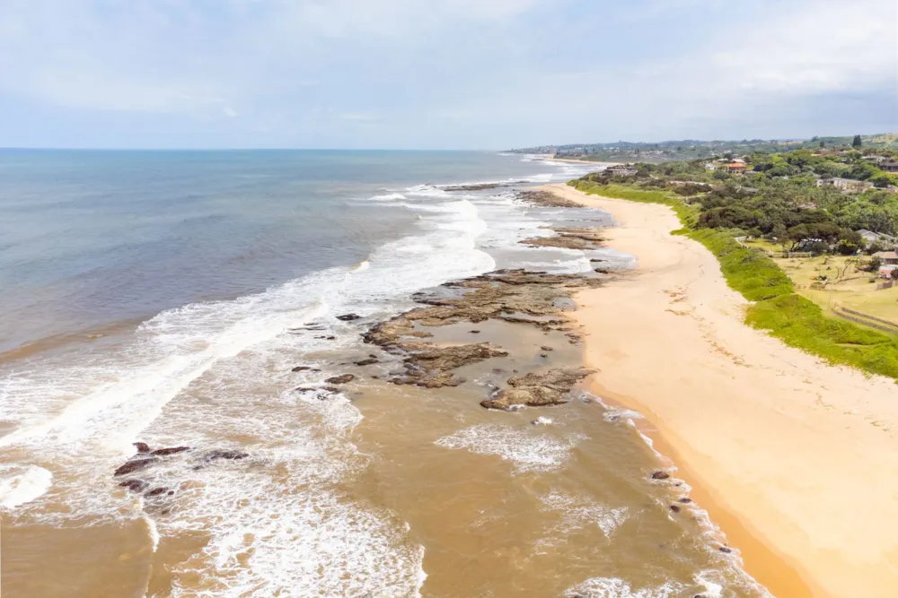 Beachfront villa for sale in Oslo Beach, Port Shepstone - 1PX1647552 Beachfront villa for sale in Oslo Beach, Port Shepstone - 1PX1647552