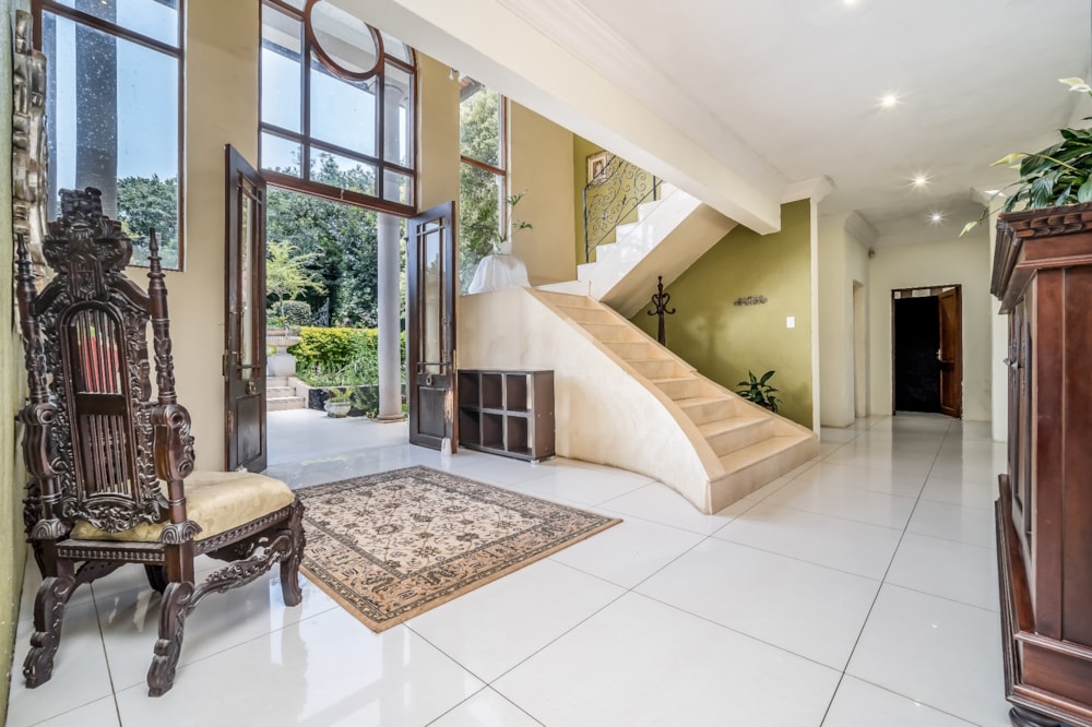 Double-storey house for sale in Hillcrest, Upper Highway - 1KF1643609 Double-storey house for sale in Hillcrest, Upper Highway - 1KF1643609