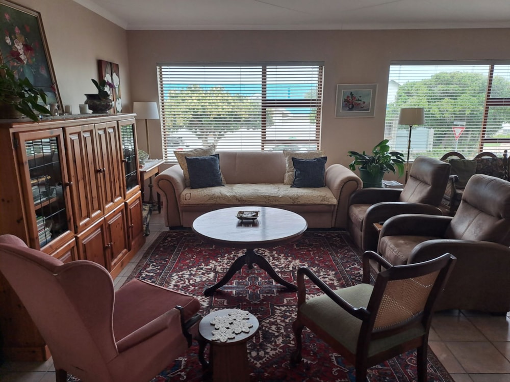 House for sale in Stilbaai West - 1SR1694189 House for sale in Stilbaai West - 1SR1694189