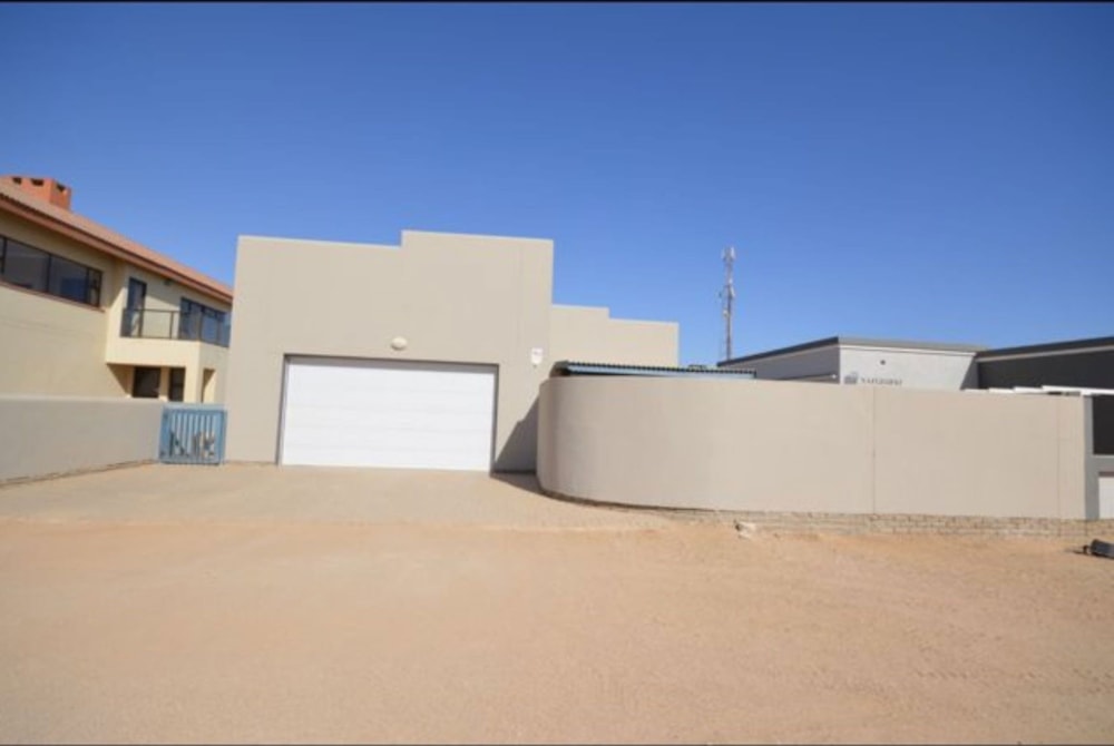 House for sale in Henties Bay, Namibia - 3NM1643747