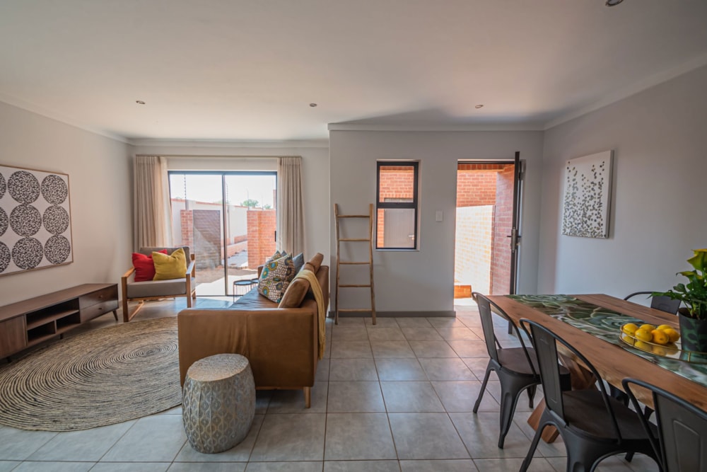 Townhouse for sale in Karenpark - PTM1645063