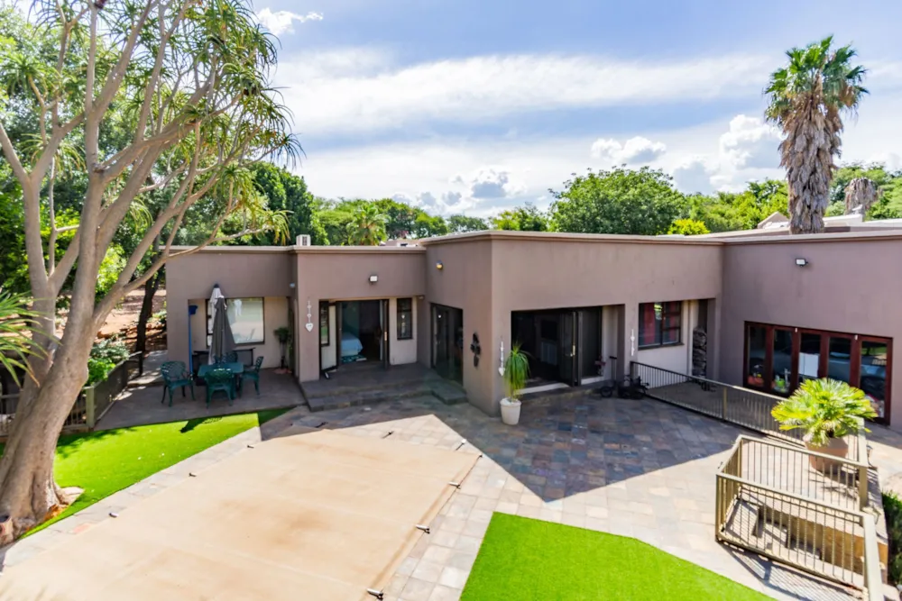 House for sale in Mount Amanzi - 1HR1645778