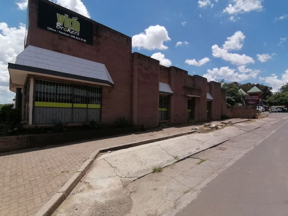 Commercial office for sale in Bethlehem Central - 1BTH1645371