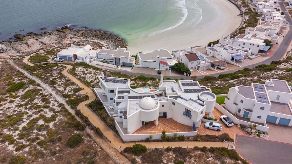 House for sale in Paradise Beach, Langebaan - LA1645378 House for sale in Paradise Beach, Langebaan - LA1645378