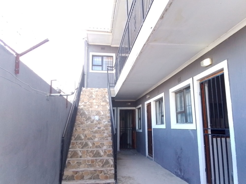 Apartment for sale in Diepwater - 1KV1648003