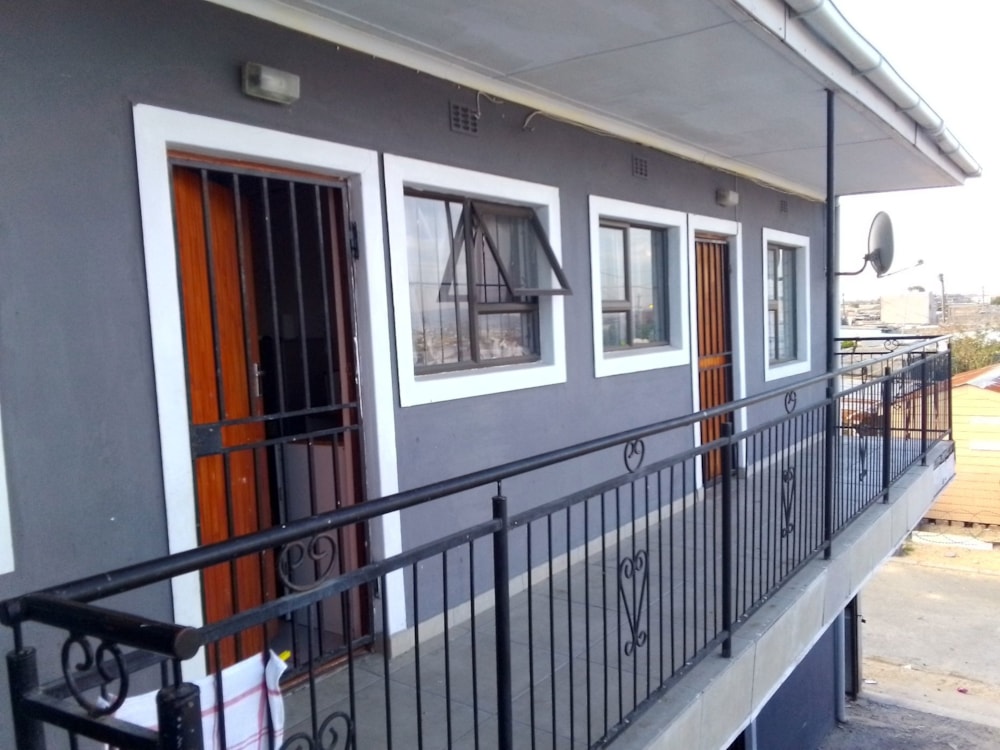 Apartment for sale in Diepwater - 1KV1648003