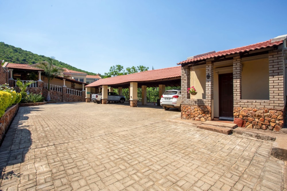 Bed & breakfast for sale in Ohrigstad - 1LY1645767