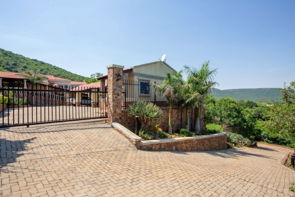 Bed & breakfast for sale in Ohrigstad - 1LY1645767