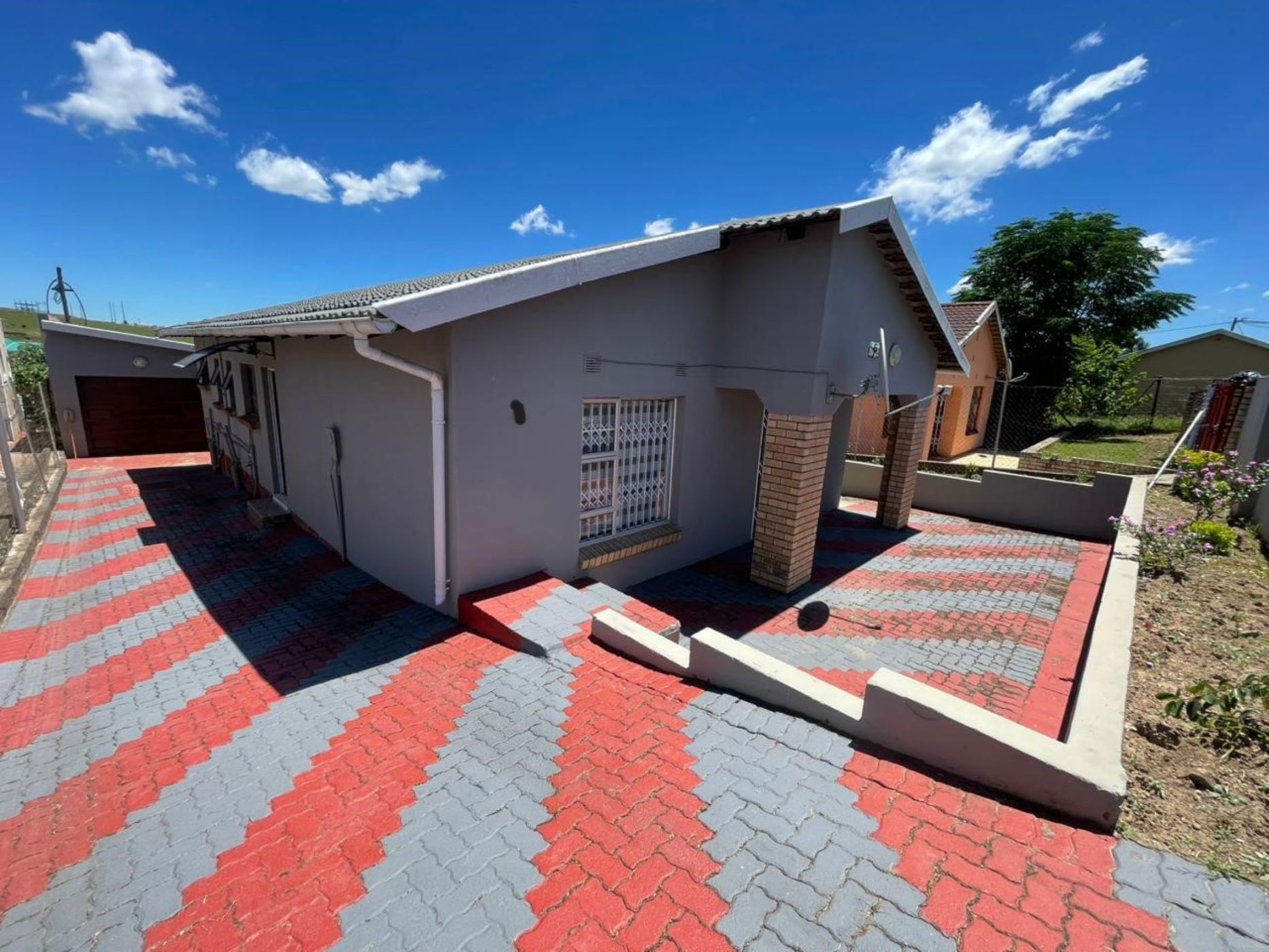 House for sale in Mbuqu - 1MH1645902