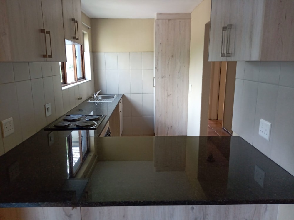 Apartment to rent in Sunninghill Gardens - FYL1734243