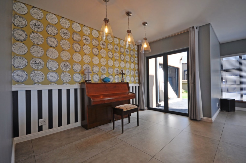 House for sale in Heron Banks Golf Estate - 1VT1645892