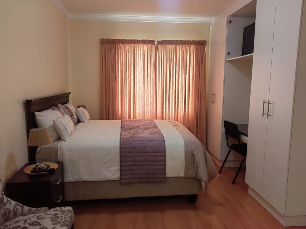 Cottage let in Bluewater Bay, Port Elizabeth, Gqeberha - 1PLZ1683980 Cottage let in Bluewater Bay, Port Elizabeth, Gqeberha - 1PLZ1683980