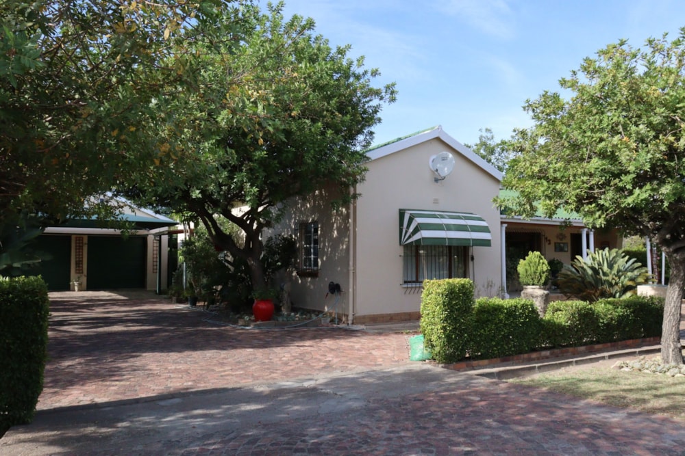 House for sale in Porterville - RV1646274