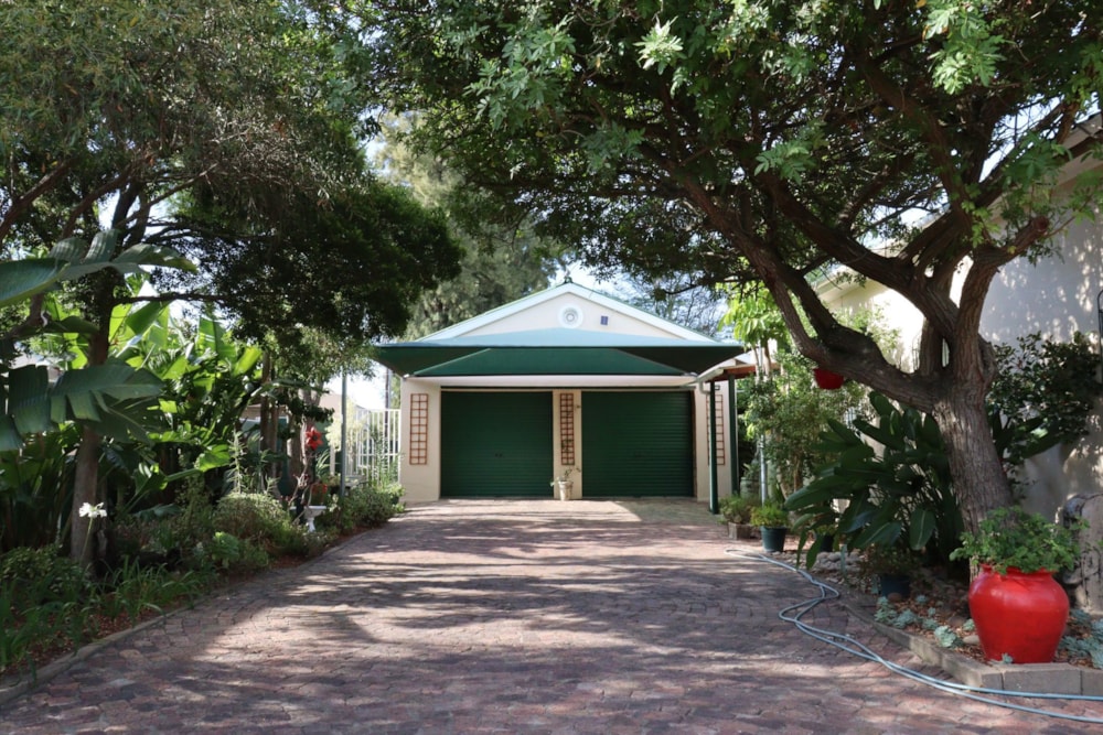 House for sale in Porterville - RV1646274