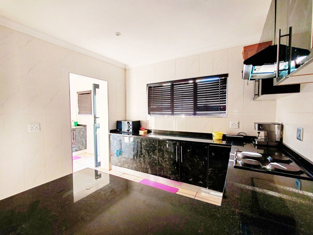 Security complex home sold in Aqua Park - 1TA1646294 Security complex home sold in Aqua Park - 1TA1646294