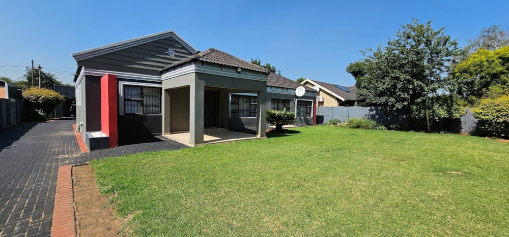 House for sale in Three Rivers North - 1VT1649888