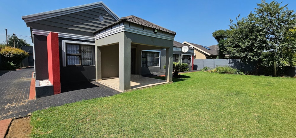 House for sale in Three Rivers North - 1VT1649888