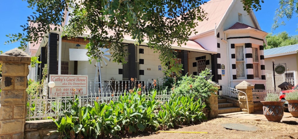 House for sale in Cradock - 1KK1646655