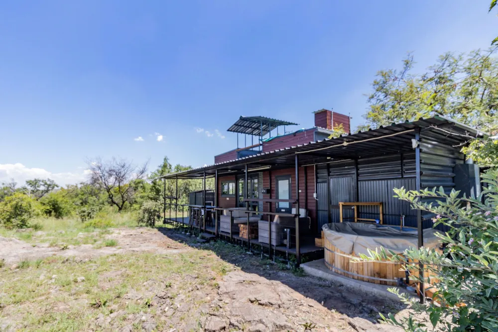 Mixed use farm for sale in Kalkheuvel - 1HR1646731 Mixed use farm for sale in Kalkheuvel - 1HR1646731