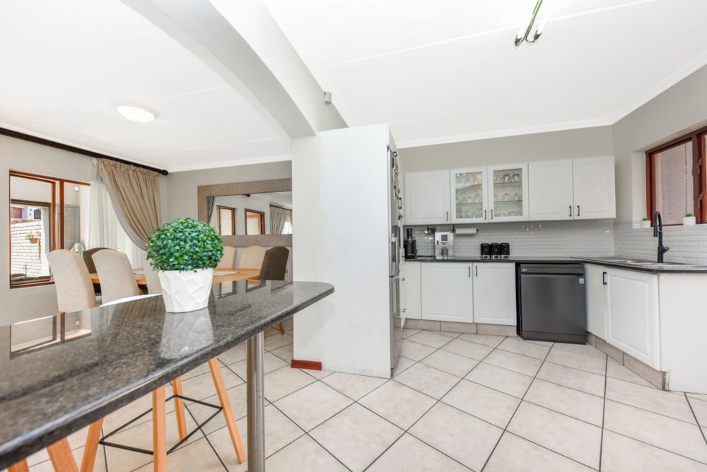 Townhouse to rent in Craigavon - FYL1738690