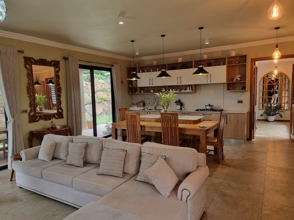 House for sale in Petite Riviere Noire, Mauritius - MUR1646752