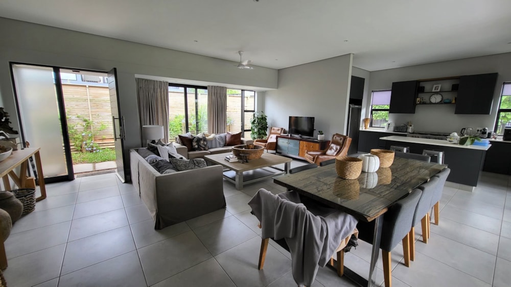Townhouse let in Zululami Estate - 1BD1704195 Townhouse let in Zululami Estate - 1BD1704195