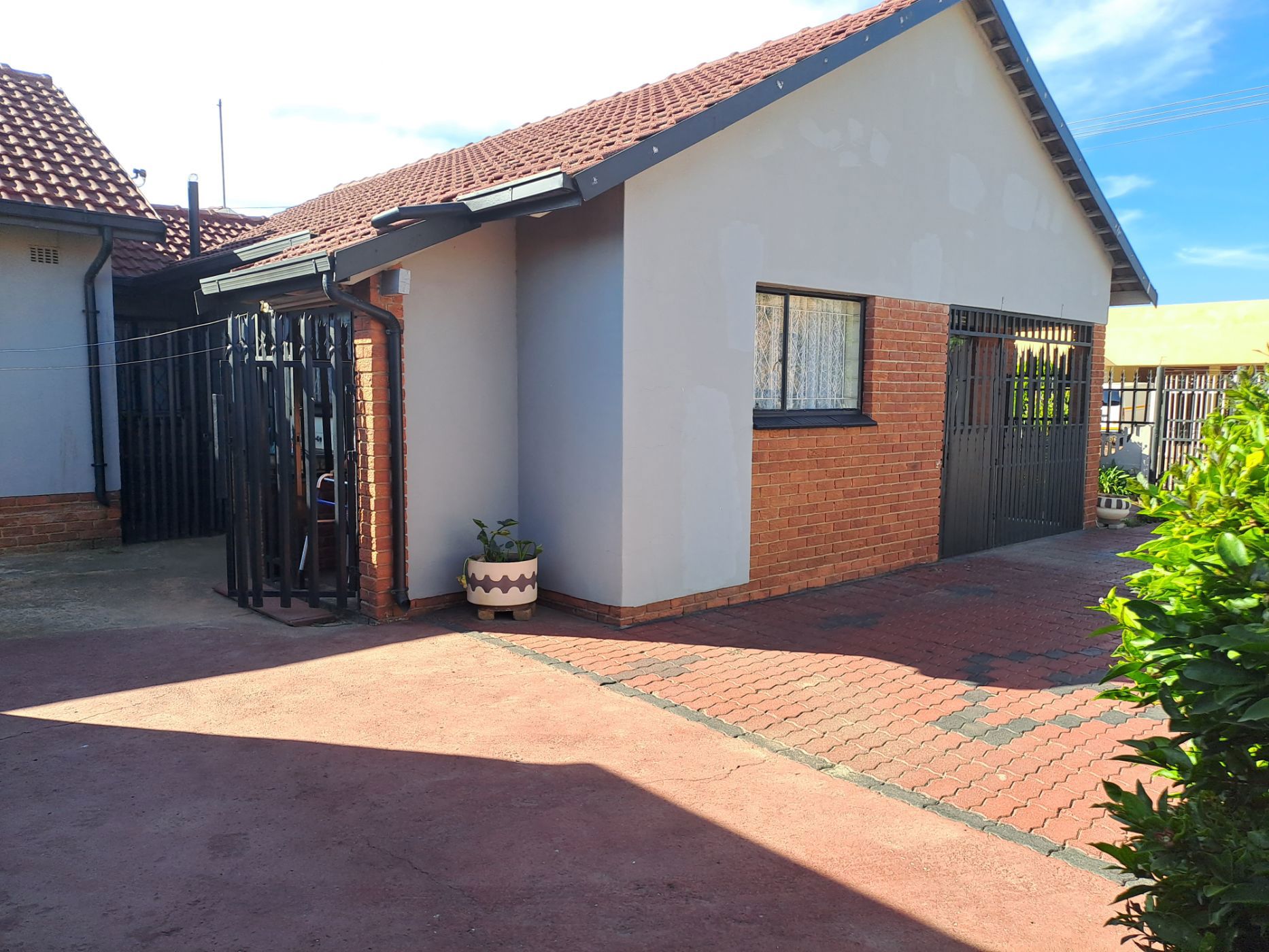 House for sale in Bakerton - 1SP1646969