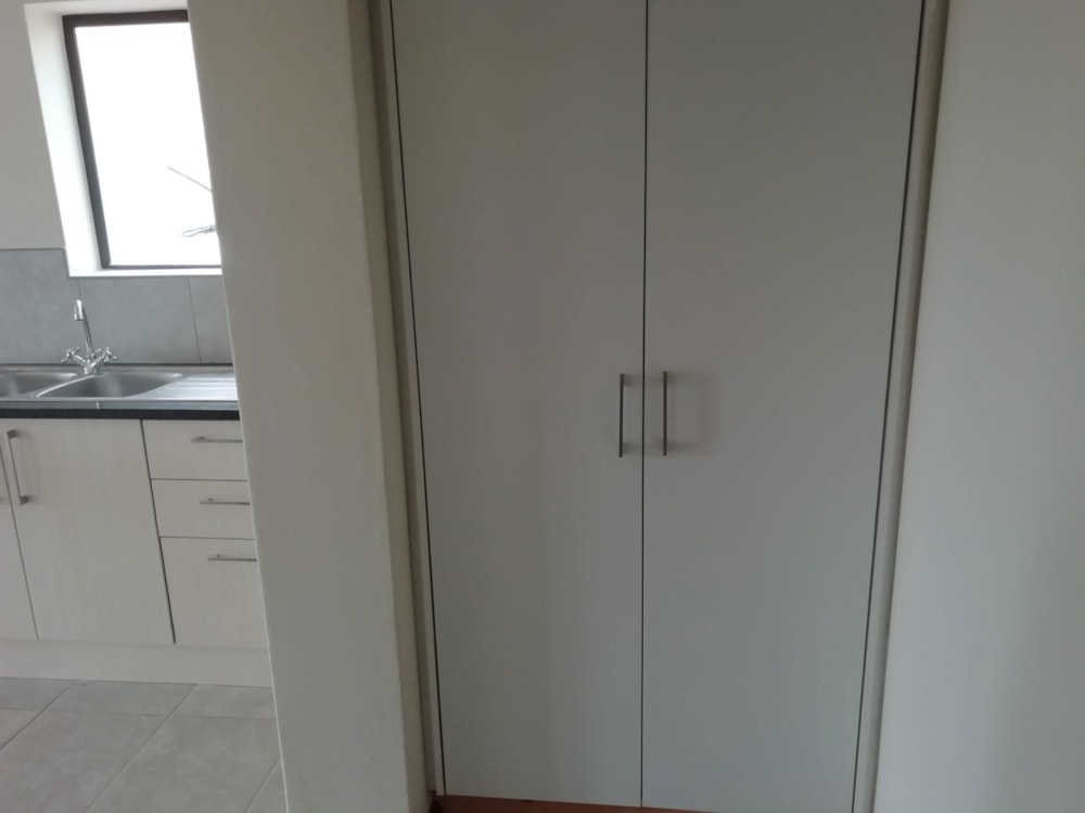 Townhouse for sale in Ou Dorp - 1JF1647106